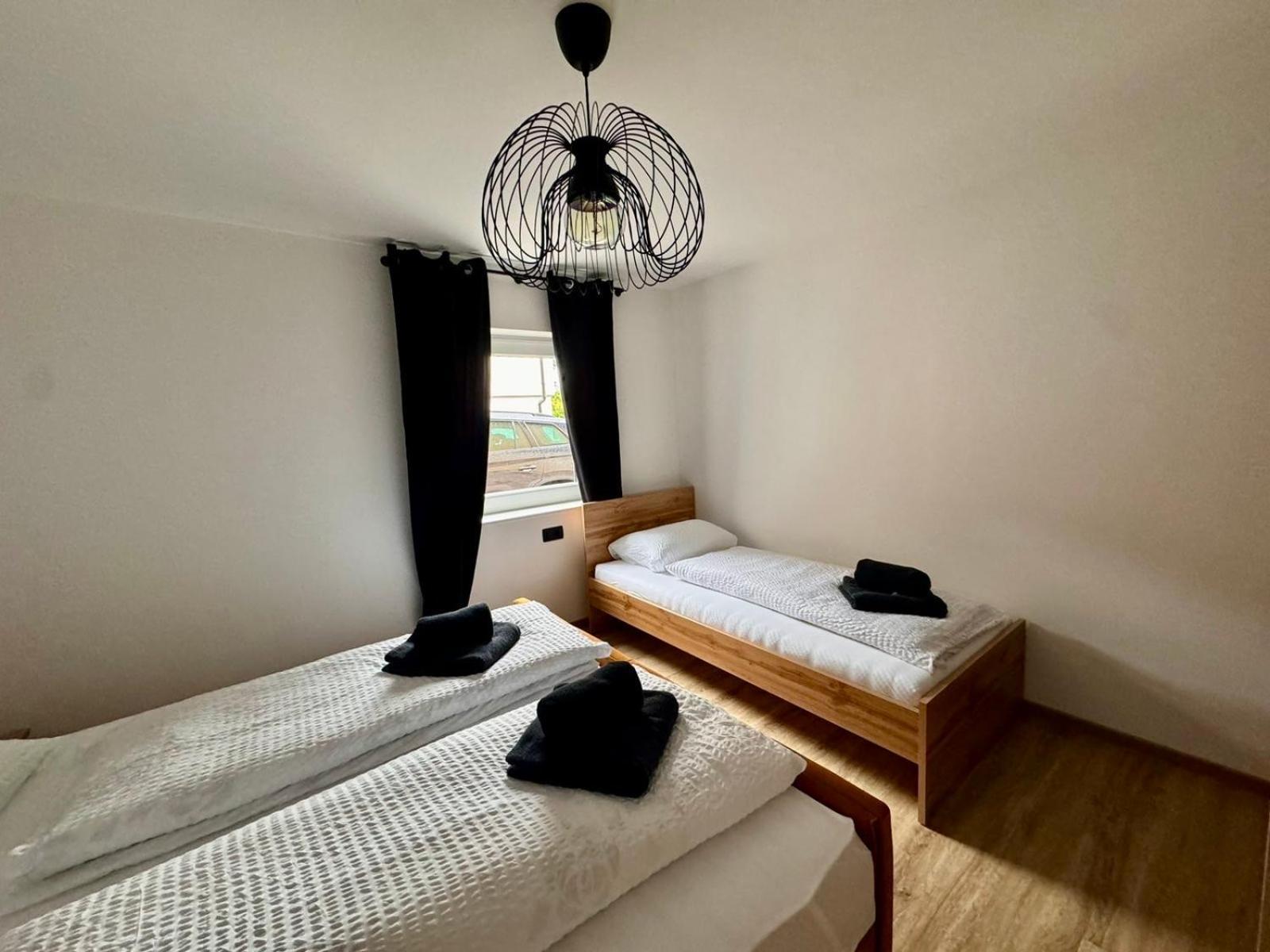 Nur Apartment เบลด ภายนอก รูปภาพ